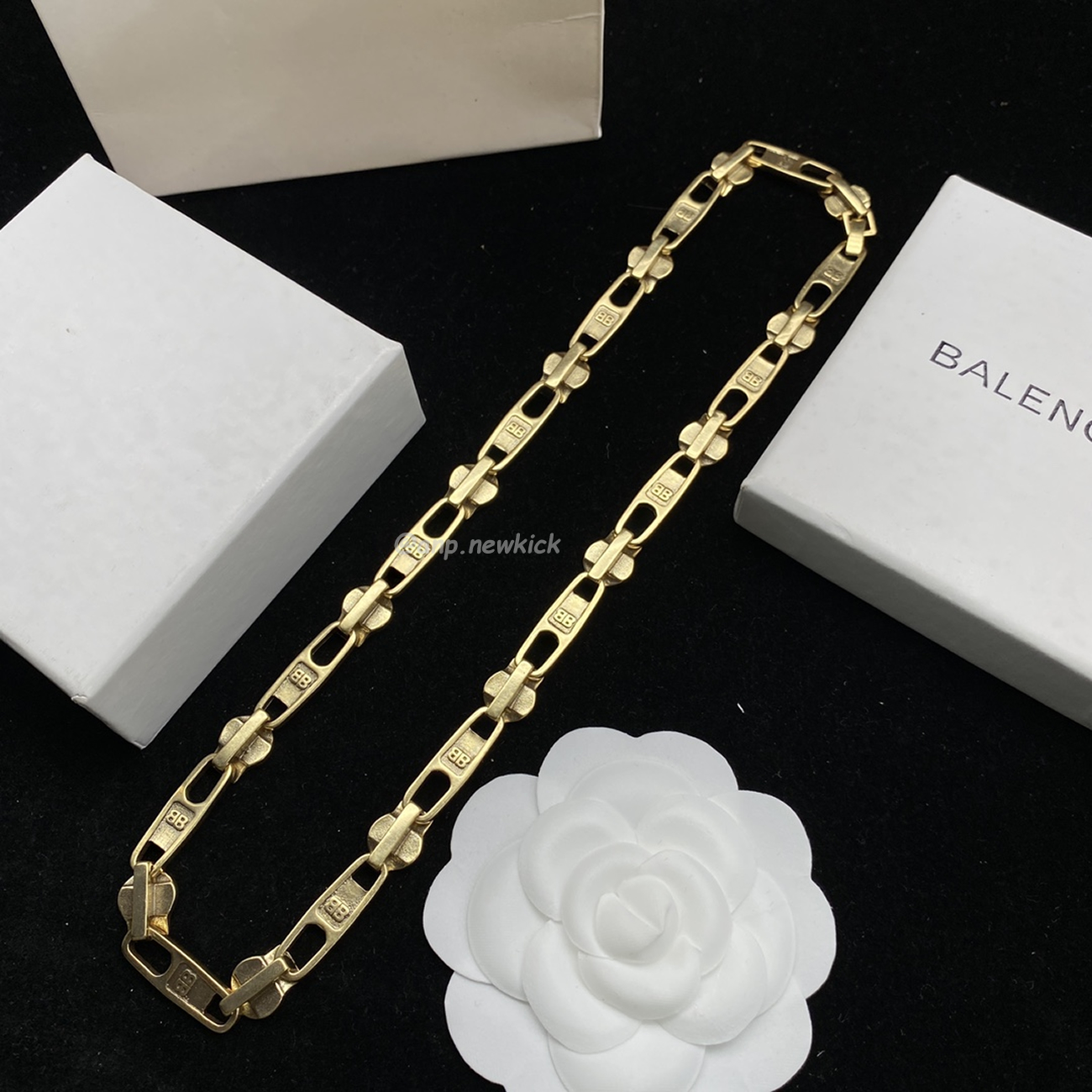 Balenciaga Bb Necklace (9) - www.newkick.vip